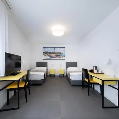 宾馆 Modern Boutique Room In The City Center *